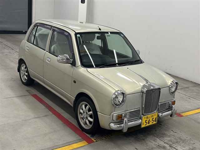 DAIHATSU MIRA GINO