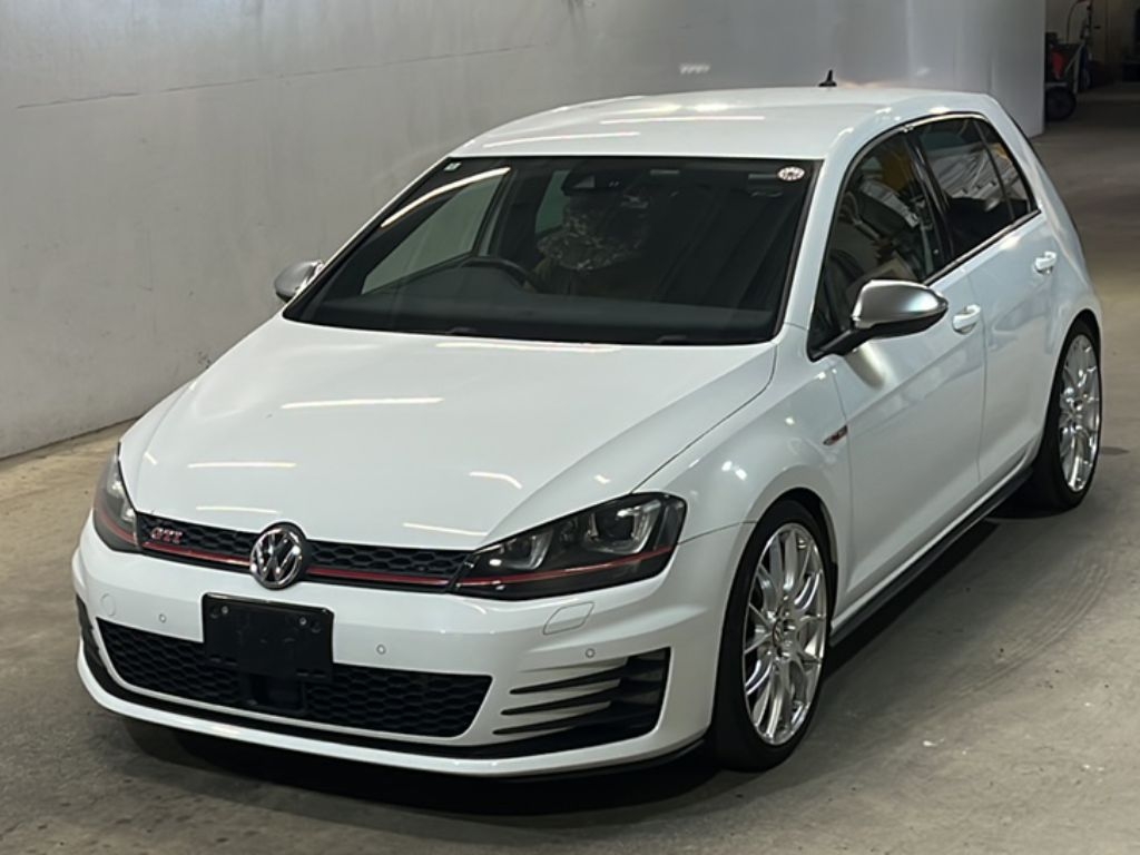 VOLKSWAGEN GOLF GTI