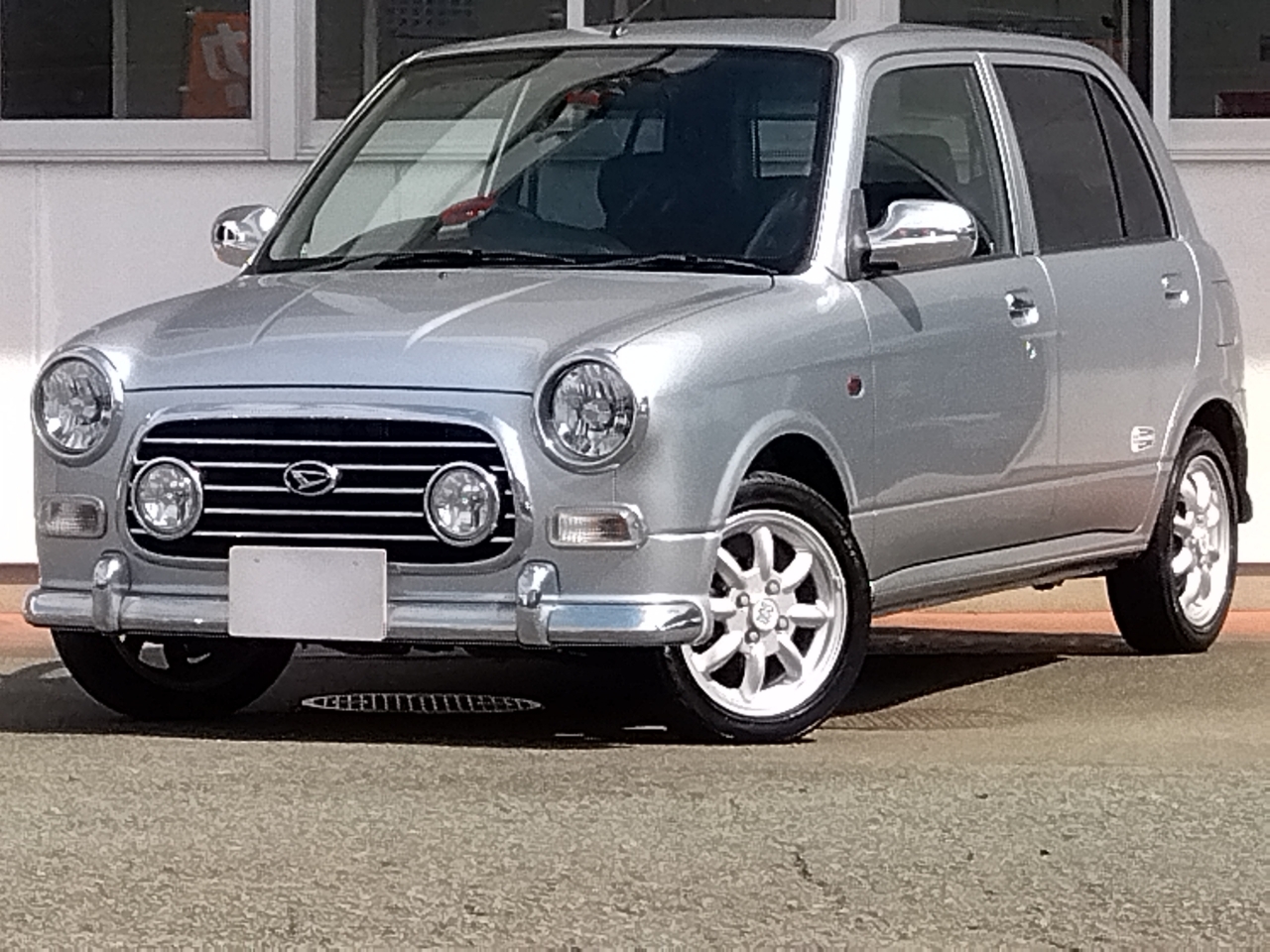 DAIHATSU MIRA GINO