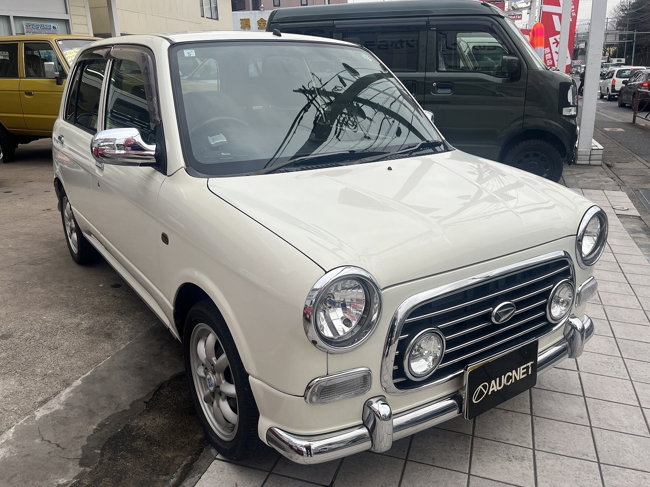 DAIHATSU MIRA GINO