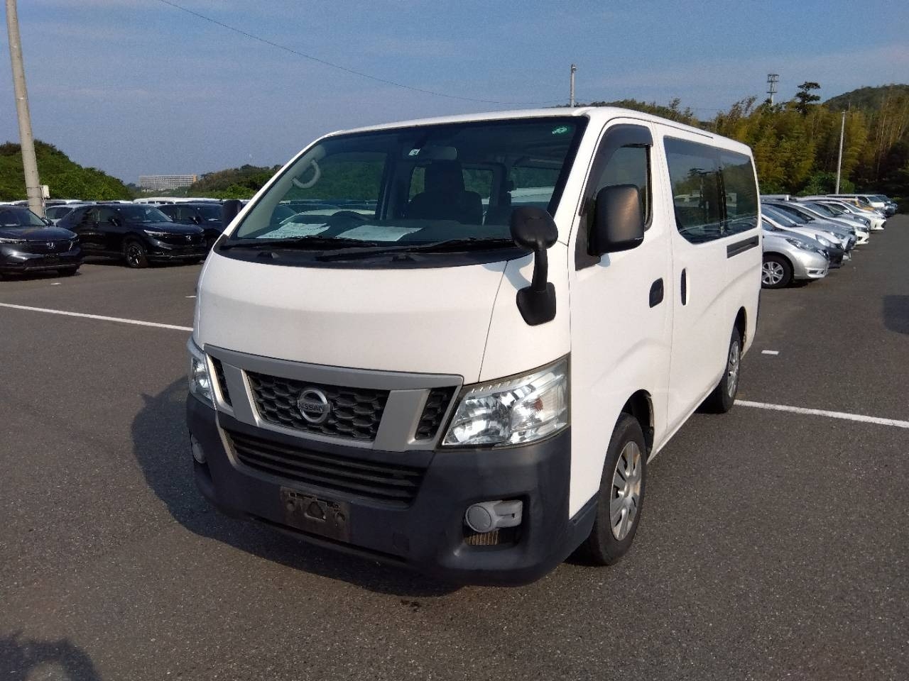 NISSAN NV350 CARAVAN