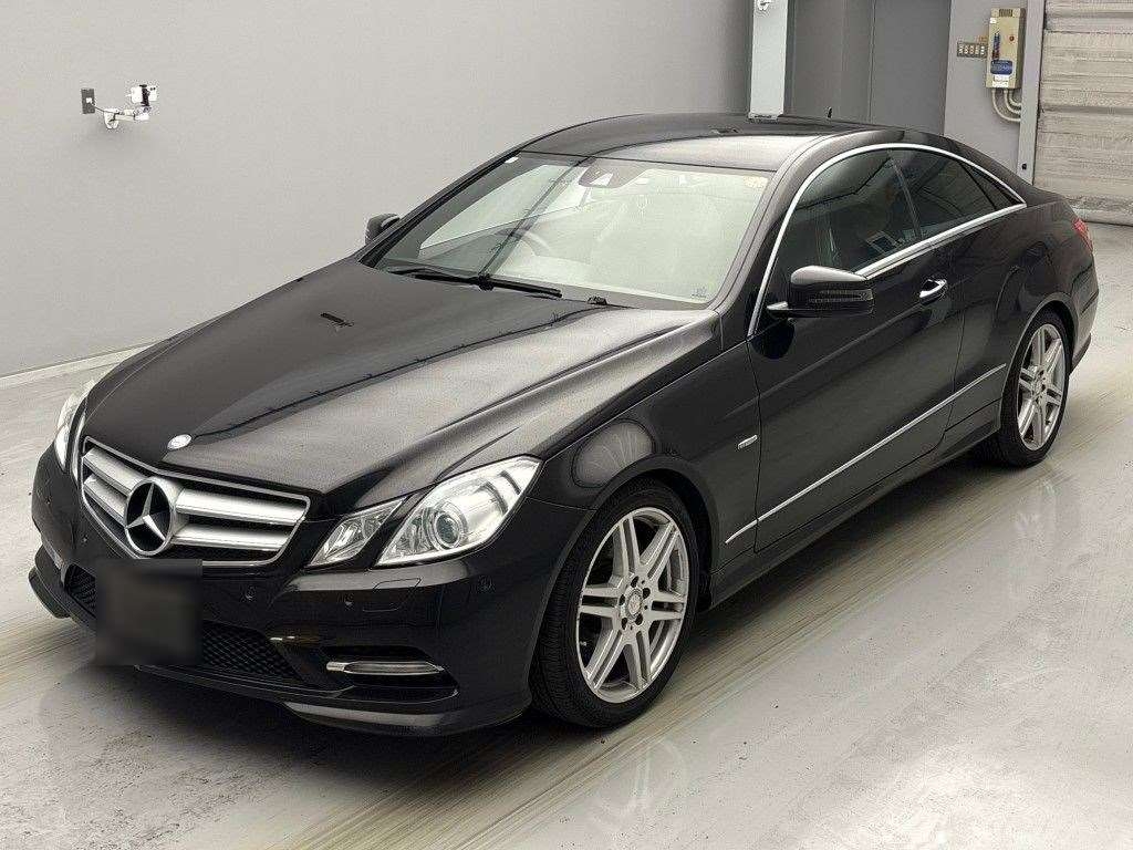 MERCEDES BENZ E CLASS