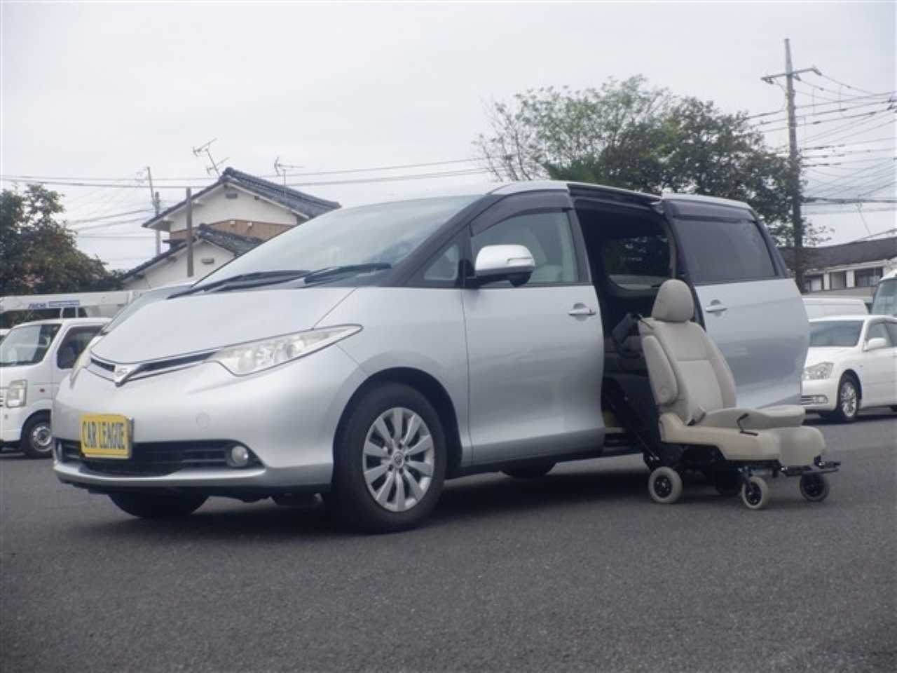 TOYOTA ESTIMA