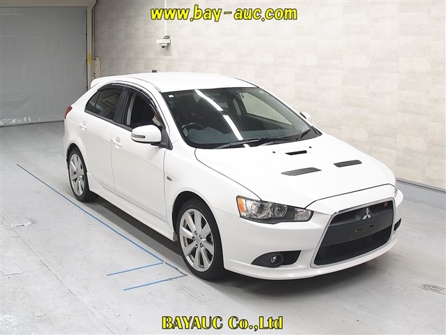 MITSUBISHI GALANT FORTIS SPORTBACK