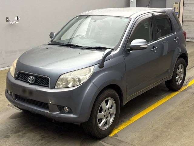 TOYOTA RUSH