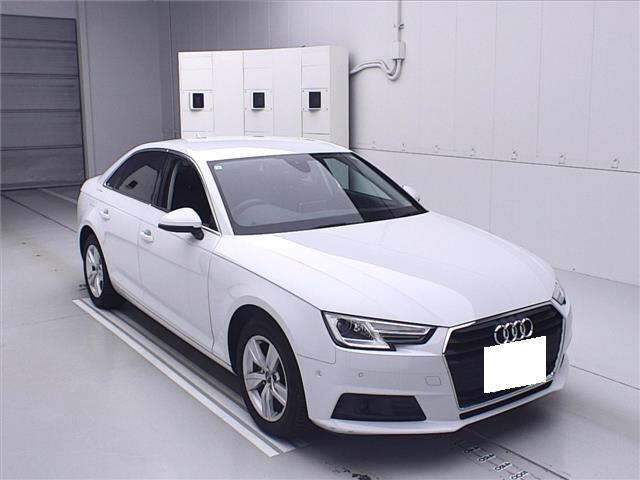 AUDI A4 AVANTE