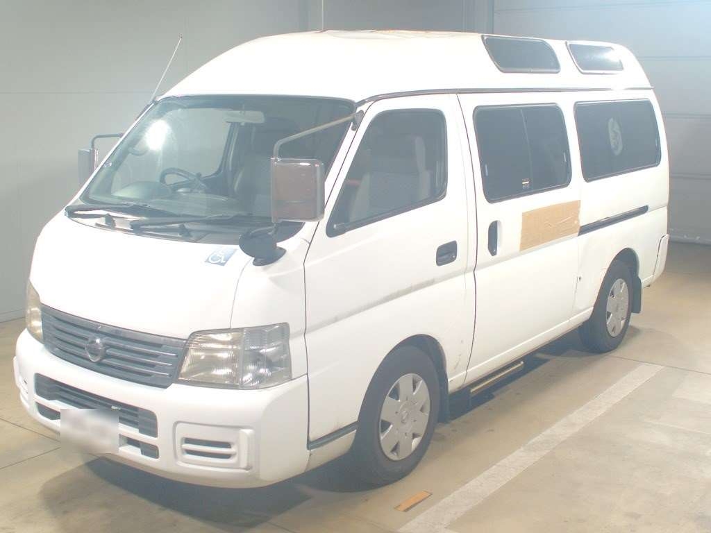 NISSAN CARAVAN BUS