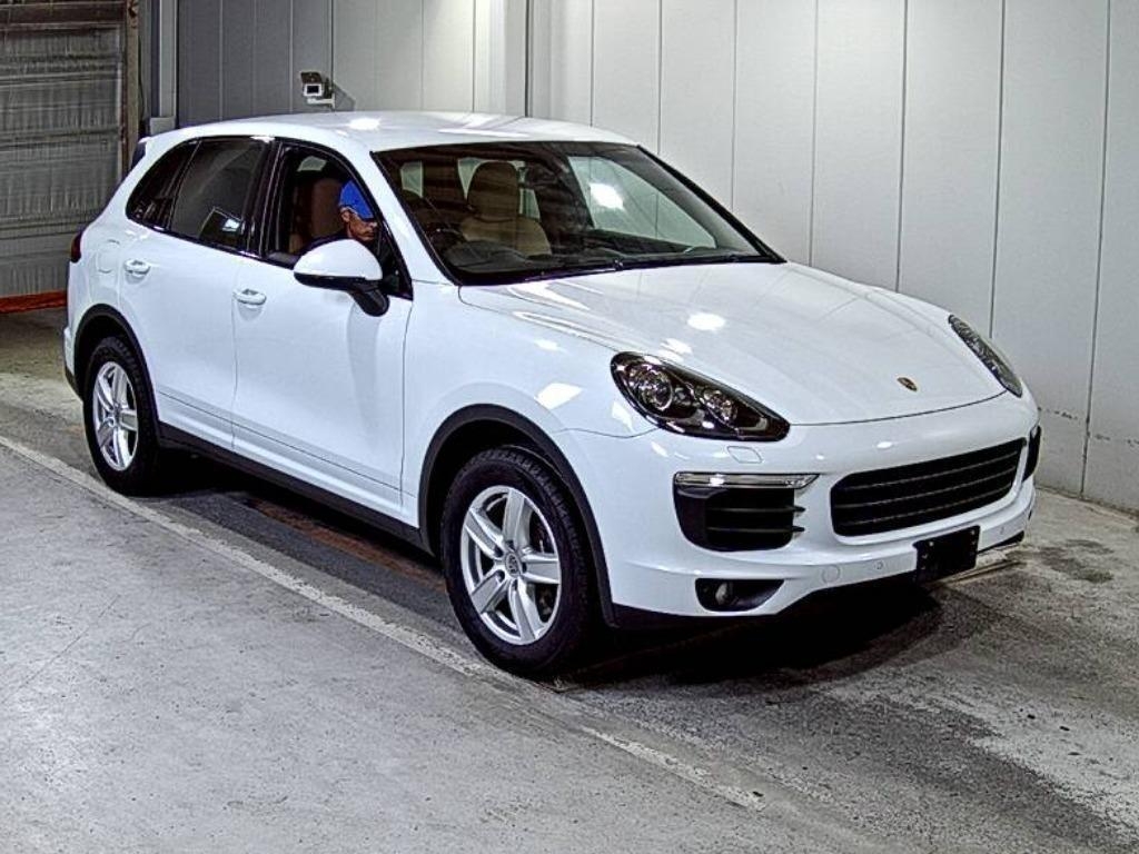 PORSCHE CAYENNE