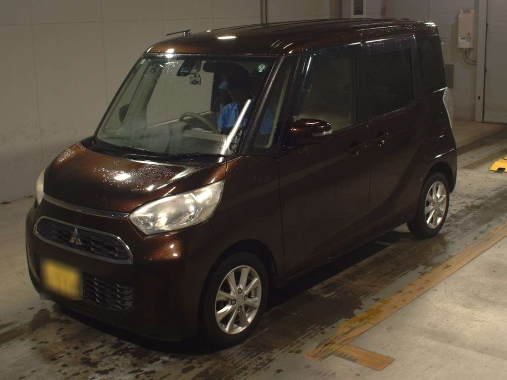 MITSUBISHI EK SPACE