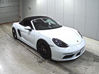 PORSCHE 718 BOXSTER