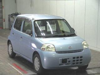 DAIHATSU ESSE