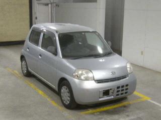 DAIHATSU ESSE