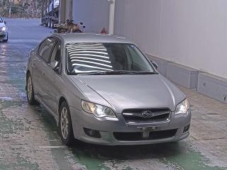 SUBARU LEGACY B4