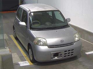 DAIHATSU ESSE