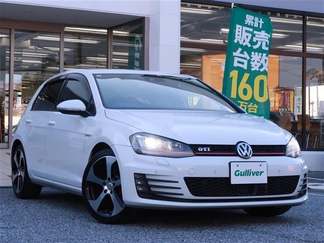 VOLKSWAGEN GOLF GTI