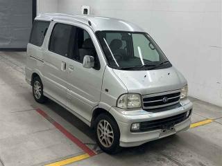 DAIHATSU ATRAI 7