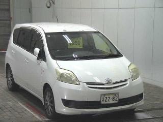 DAIHATSU BOON LUMINAS