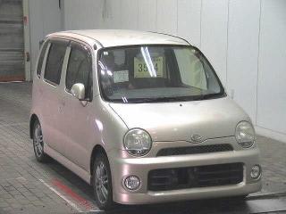 DAIHATSU MOVE LATTE