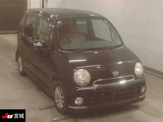 DAIHATSU MOVE LATTE