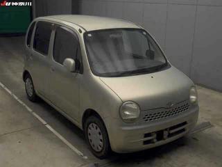 DAIHATSU MOVE LATTE