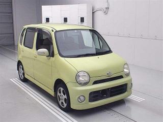 DAIHATSU MOVE LATTE