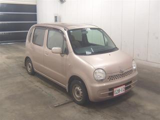 DAIHATSU MOVE LATTE