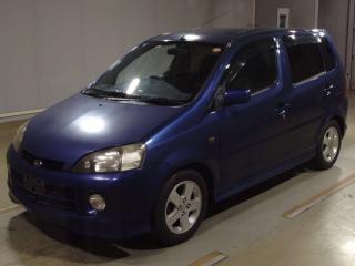 DAIHATSU YRV