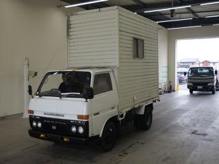 DAIHATSU DELTA