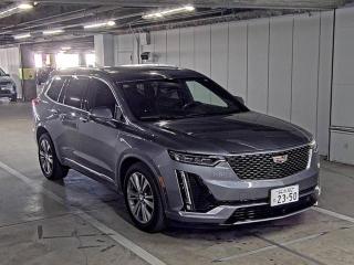 CADILLAC XT6