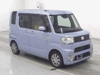 DAIHATSU WAKE
