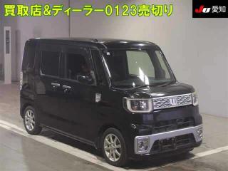 DAIHATSU WAKE
