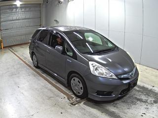 HONDA FIT SHUTTLE HYBRID