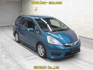 HONDA FIT SHUTTLE HYBRID