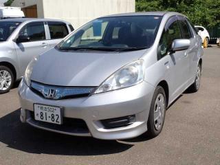 HONDA FIT SHUTTLE HYBRID