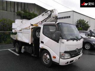 HINO DUTRO TRUCK