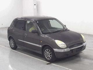DAIHATSU STORIA