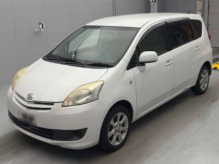 DAIHATSU BOON LUMINAS
