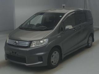 HONDA FREED SPIKE HYBRID