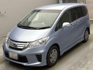 HONDA FREED SPIKE HYBRID