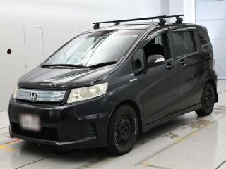 HONDA FREED SPIKE HYBRID