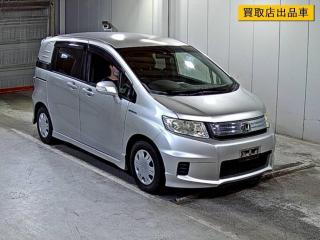 HONDA FREED SPIKE HYBRID