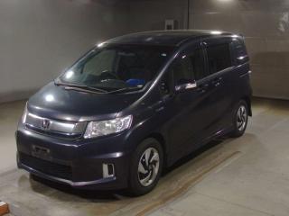 HONDA FREED SPIKE HYBRID
