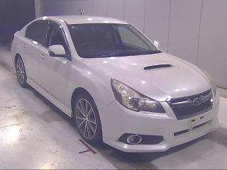 SUBARU LEGACY B4