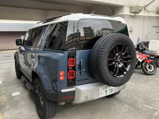 LAND ROVER DEFENDER