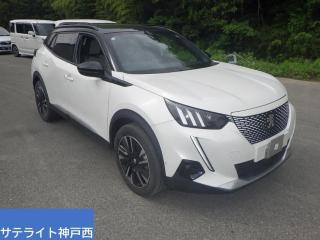 PEUGEOT E-2008