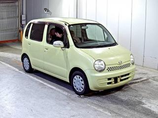 DAIHATSU MOVE LATTE