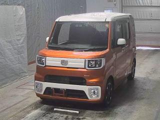 DAIHATSU WAKE