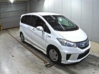 HONDA FREED HYBRID