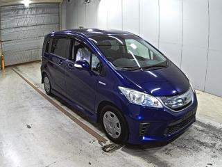 HONDA FREED HYBRID
