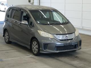 HONDA FREED HYBRID